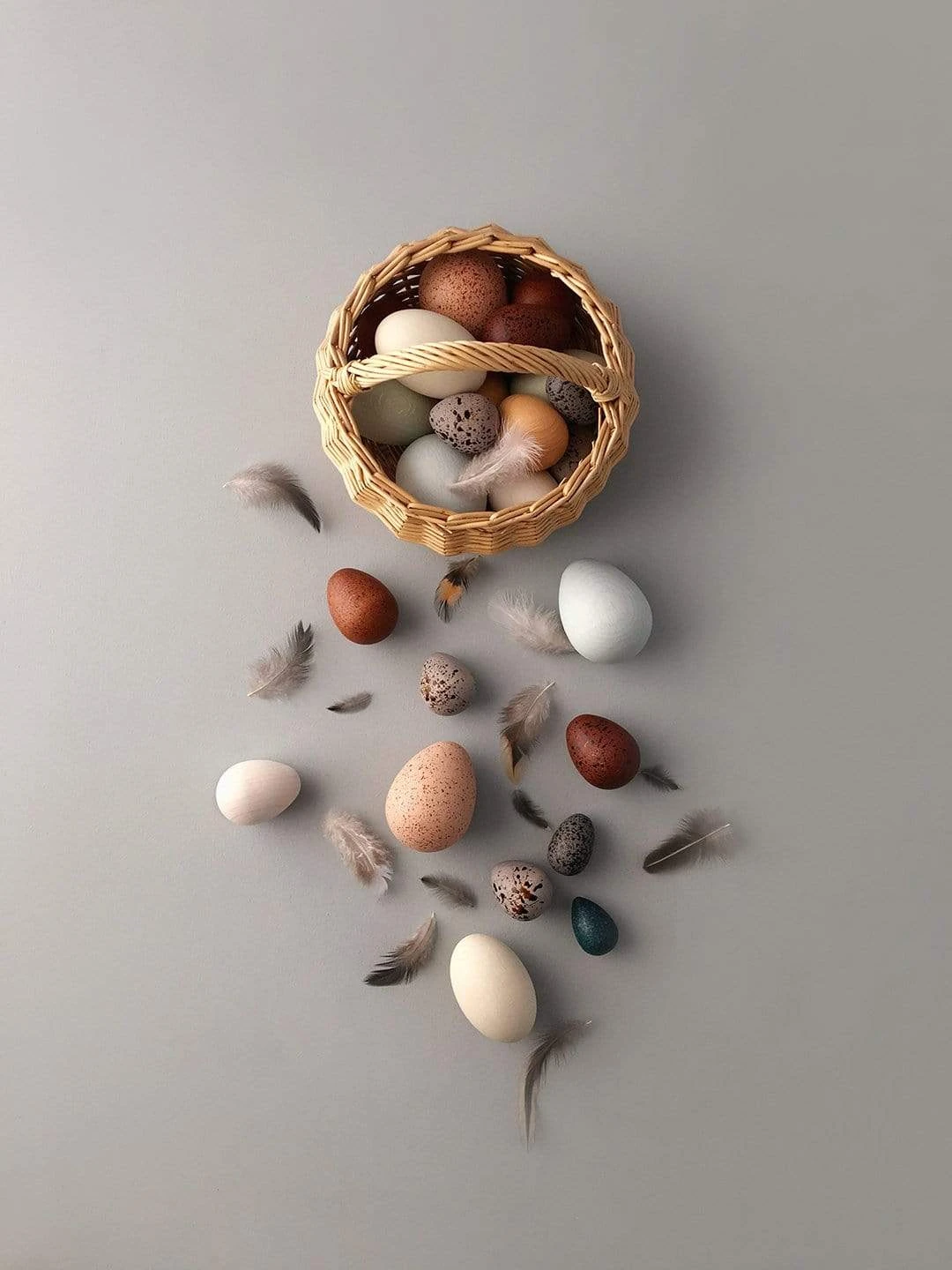 A Dozen Wooden Bird Eggs Basket 4 A Dozen Wooden Bird Eggs Basket - Image 2