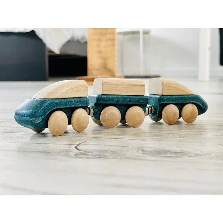 Plan Toys Classic Train 4 Plan Toys Classic Train - Image 2