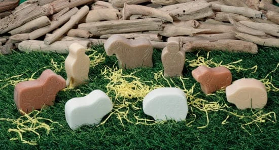 Little Lands – Farmyard Play Set 4 Little Lands – Farmyard Play Set - Image 2