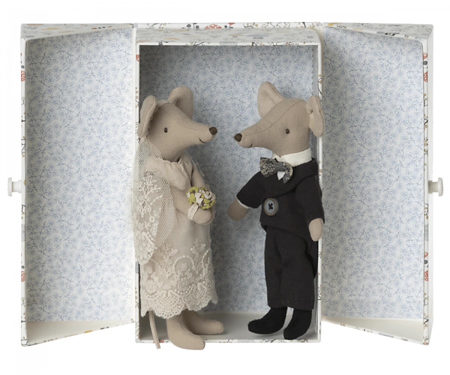 Maileg Wedding Mice Couple In Box 3 Maileg Wedding Mice Couple In Box