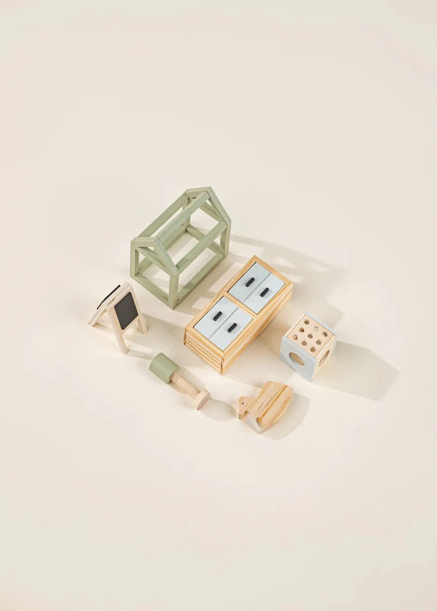 Wooden Doll House Kids Room Furniture & Accessories (7 Pcs) 6 Wooden Doll House Kids Room Furniture & Accessories (7 Pcs) - Image 4